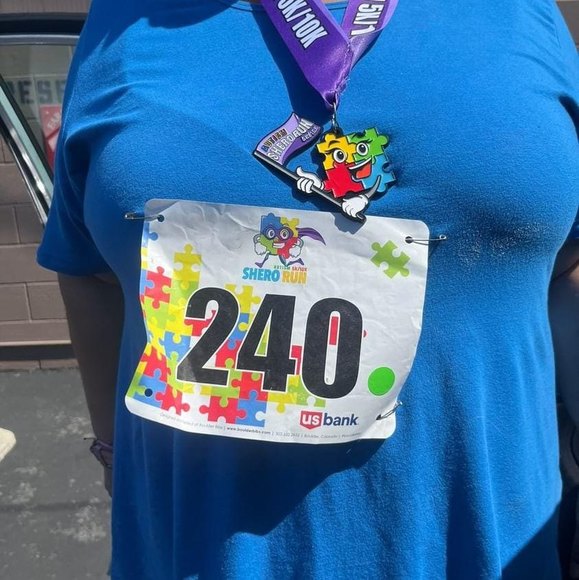 Meet your Posher, Jenoveva - Picture 1 of 1